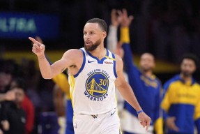 九游娱乐app下载-库里连续三场比赛得分超过关键助攻，掘金挑战极限！-九游娱乐app下载